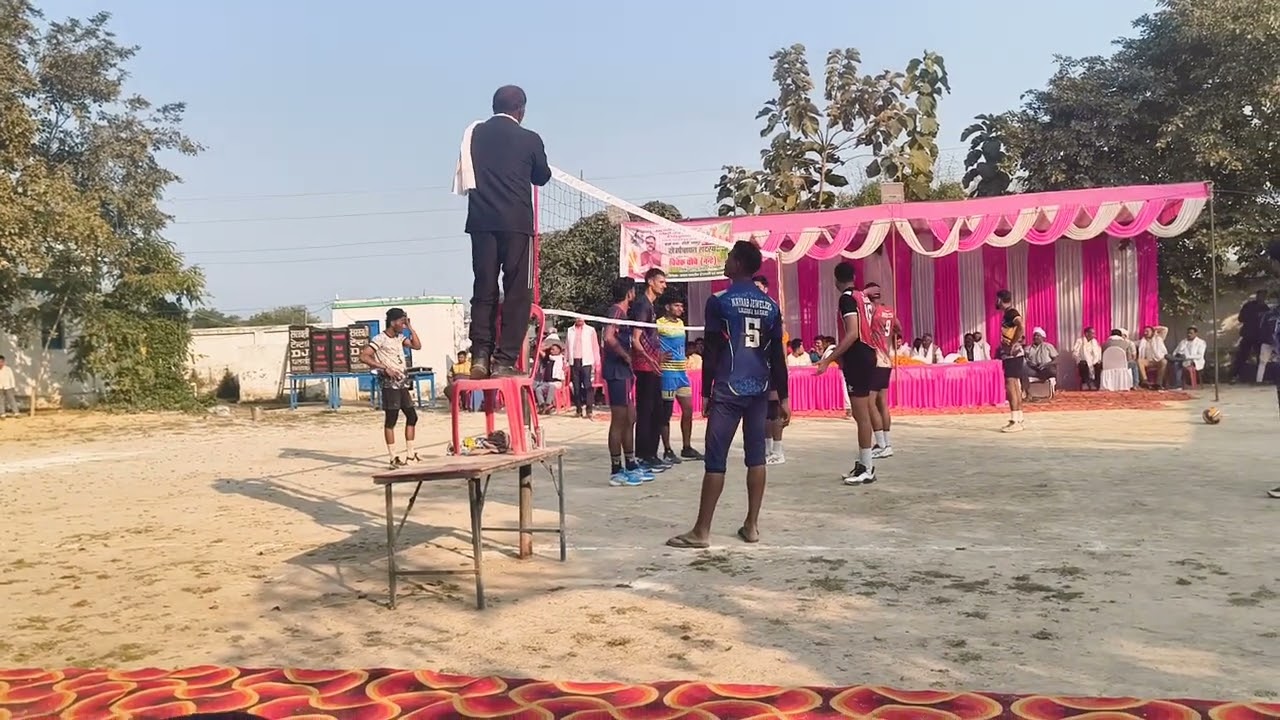 Devariya Vs Mallahani Part 2 के बीच वालीबॉल महा मुकाबला । #trending #viral #volleyball #match #video
