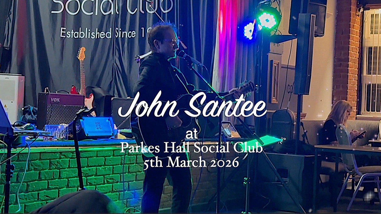 'Sweet Caroline'  John Santee at 'Parkes Hall Club' West Midlands 5th March 2026 (Neil Diamond)