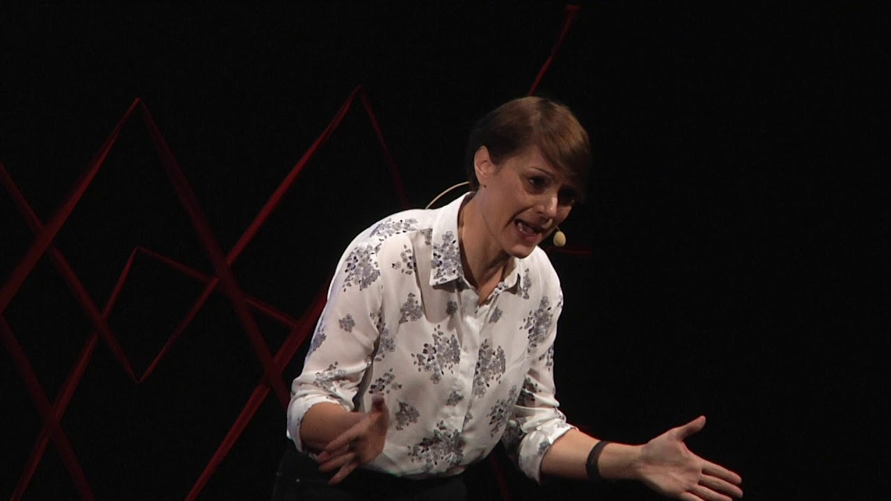 Autoironia: prospettive e vantaggi | Velia Lalli | TEDxCastelfrancoVeneto