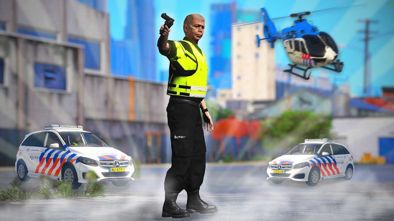 HENKIE Werkt Bij De POLITIE!!