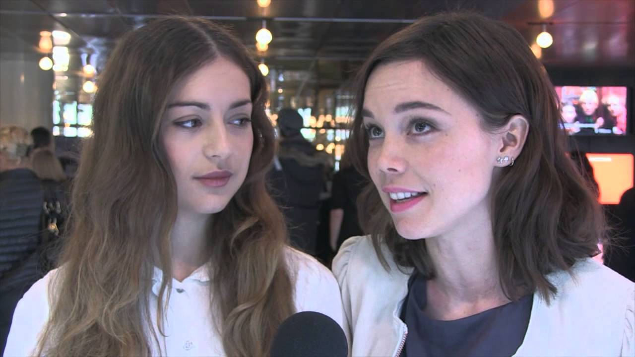 Unga Sophie Bell- Intervju med Felice Jankell och Hedda Stiernstedt