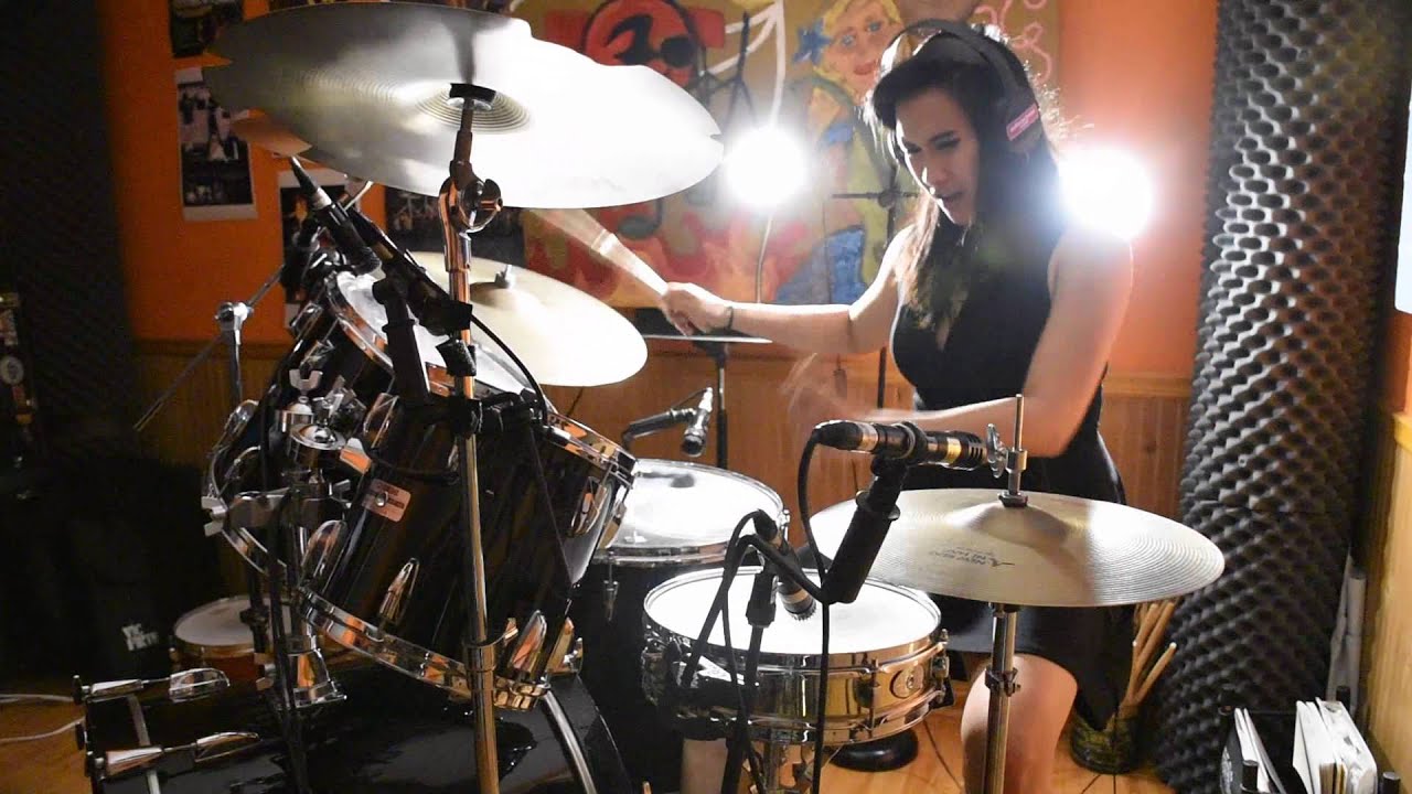 Mozambique Drum Playalong by Isabelle De Leon