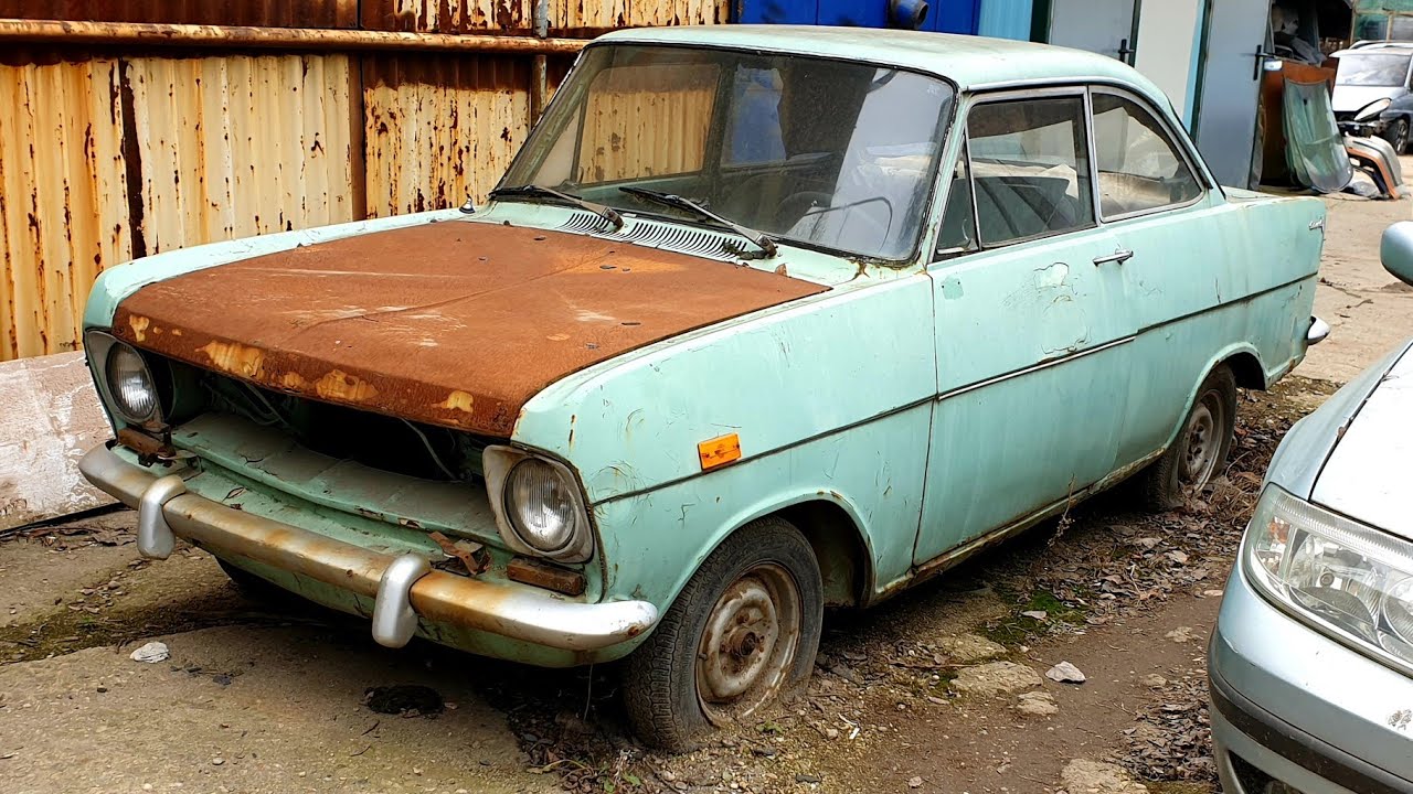 Abandoned Opel Kadett Coupé