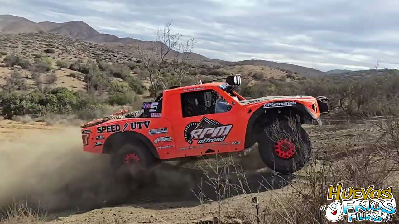 Baja 1000 2025 milla 40 y 605 
