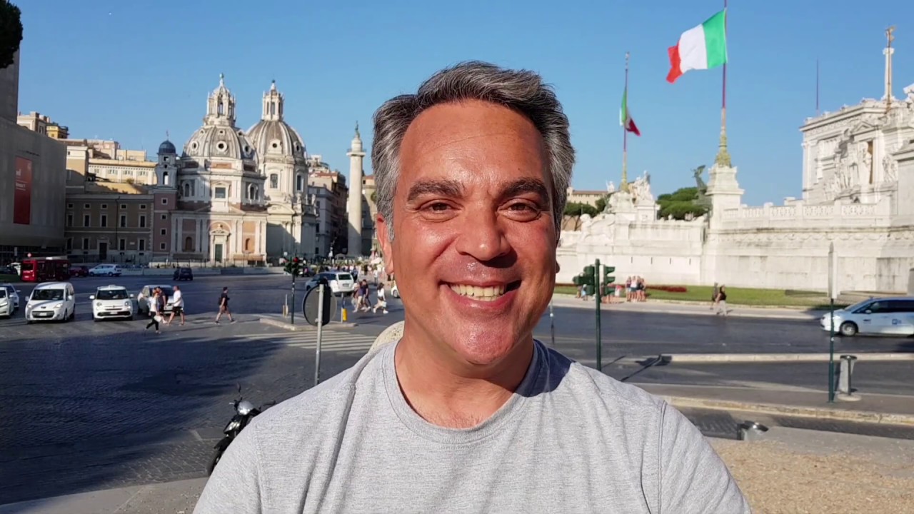 ECCOCI QUA! MAURO BENI IN CITT&Agrave;.