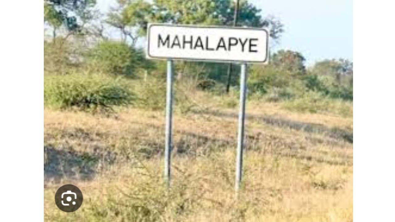 Mini drive around the streets of Mahalapye || Motswana Youtuber