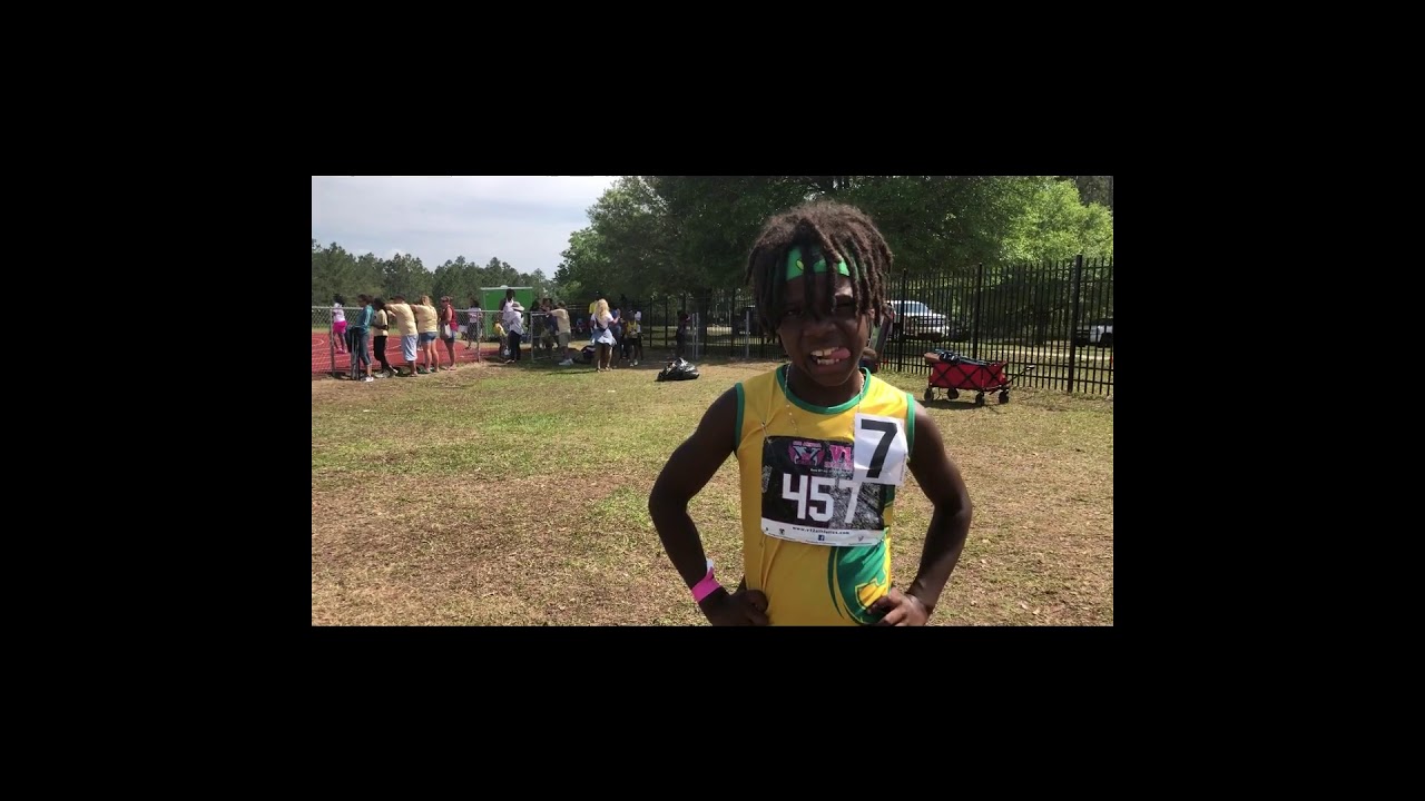 2019 V12 Invite Dashaun Morris 200m Win