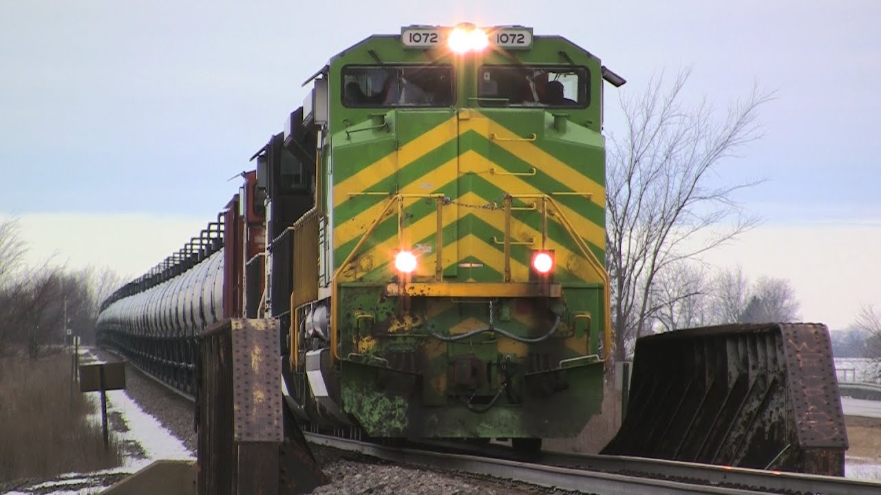 NS 1072 East, the Illinois Terminal Heritage Engine on 3-2-2013
