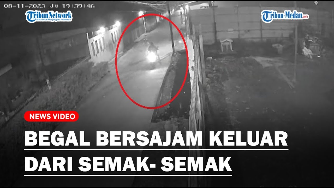 Viral Begal Bersajam Keluar dari Semak-semak, Rampas Motor Korban