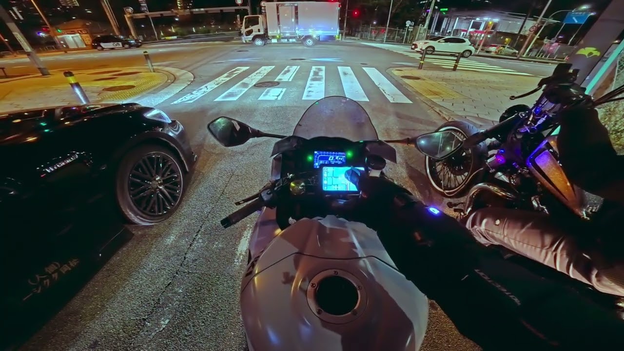 SUZUKI GSX-R1000R POV Ride | Christmas night | Insta 360
