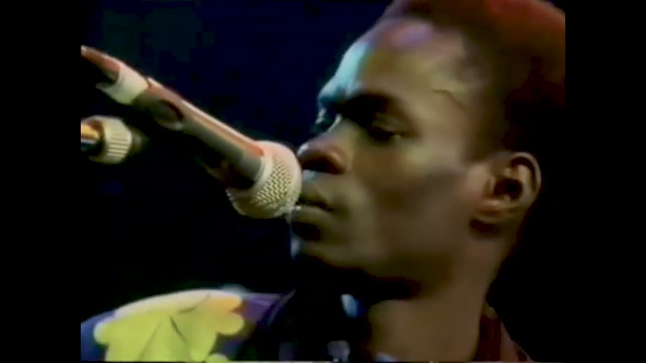 Baaba Maal & Mansour Seck - BAAYO (Live at Hackney Empire - November 1988)