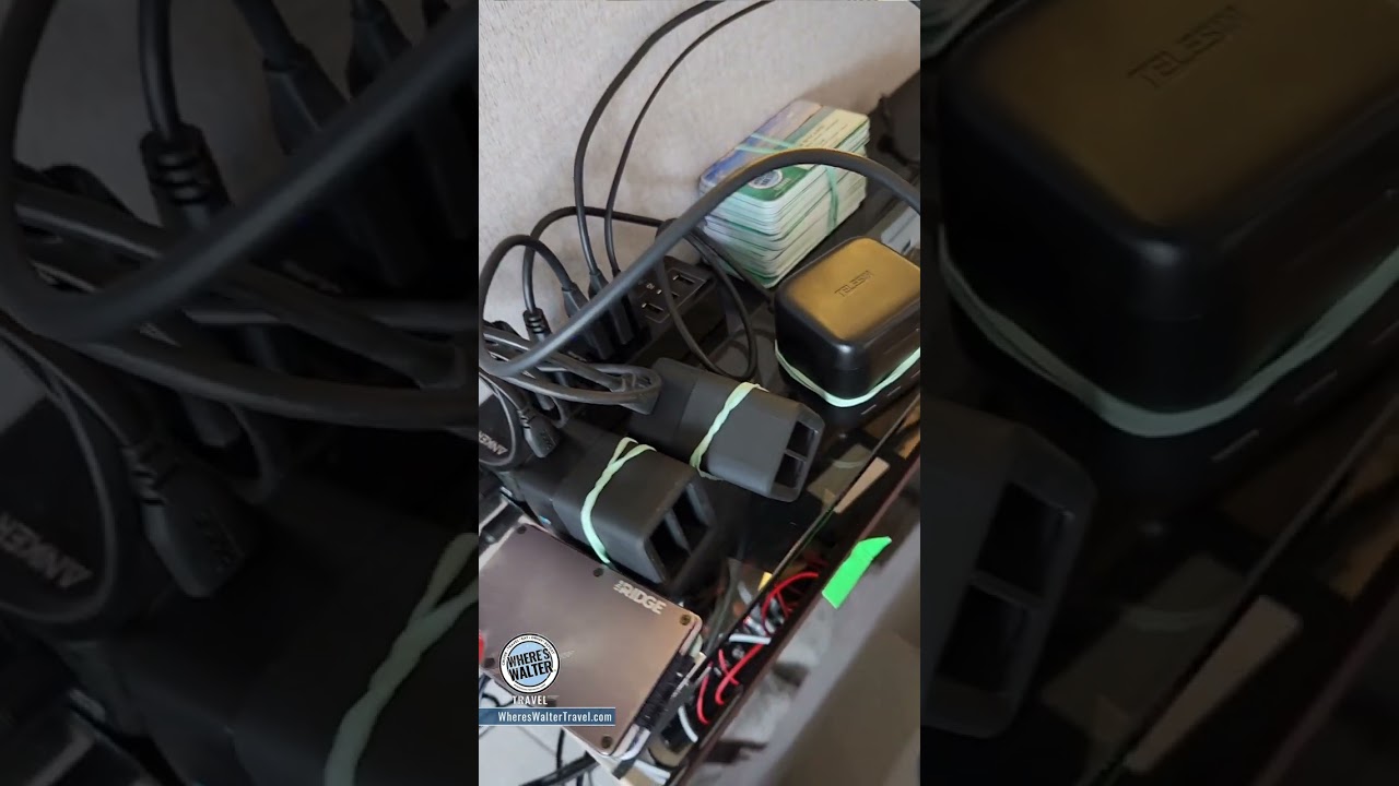 USB-концентратор для зарядки устройств на круизном лайнере. #Shorts