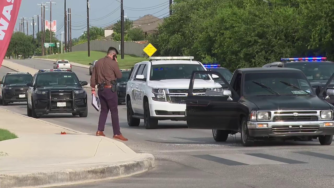 LIVE NOW: Heavy police presence on Far West Side