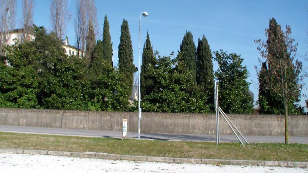 San Zenone degli Ezzelini, Piazza Rovero: video cartolina con Monte Grappa e Monumento Emigranti