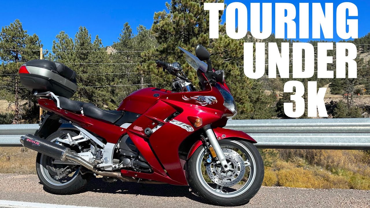 Доступный спортивно-туристический мотоцикл Yamaha FJR1300