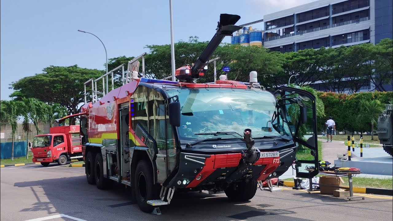 IFS Aviation5888H Productions Showcase: Airport Emergency Services Rosenbauer Panther 6x6 (XE5728R)