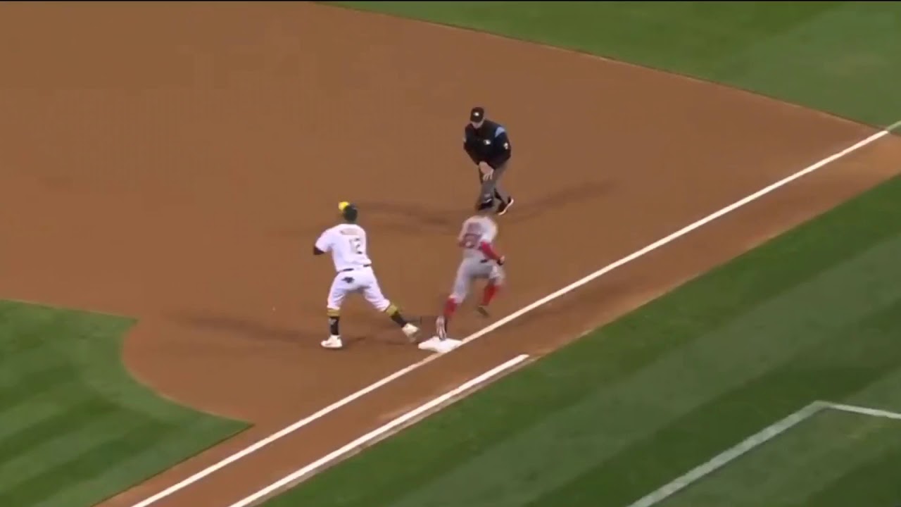 Matt Chapman Best Defensive Plays Of 2019 | Gold Glove Winner