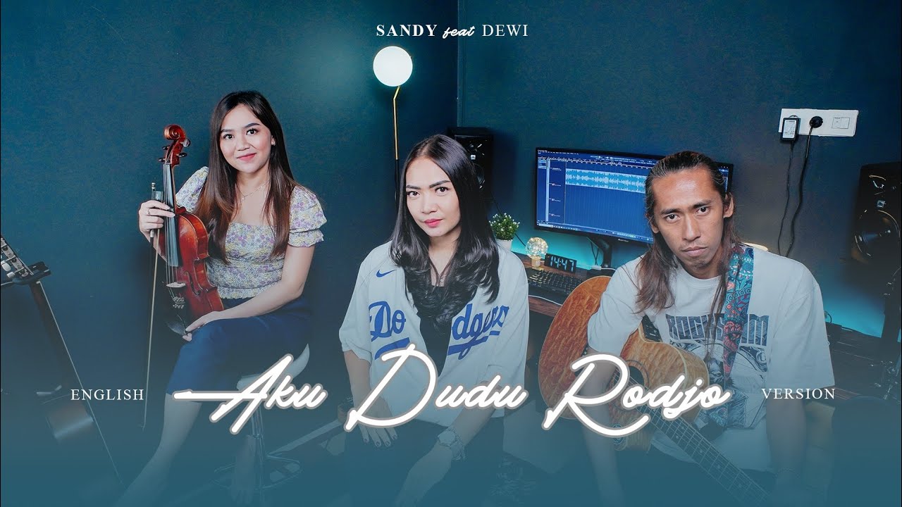 Aku Dudu Rojo Cover by Dewi Feat Sandy 