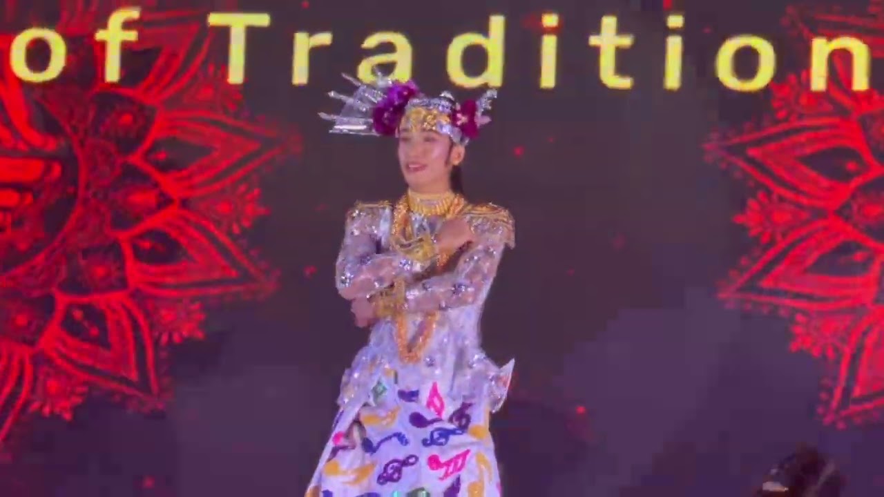 အောင်ဇမ္ဗူကတဲ့ဇာတ်အလှသဘင် #myanmartraditional #art #aungzabu 