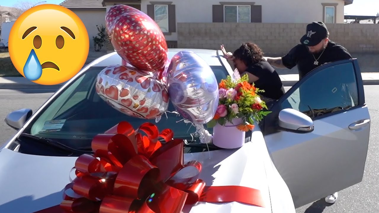 Gifting My Mom A Car *EMOTIONAL* ( @FashionNova  gots all the drip 💧)