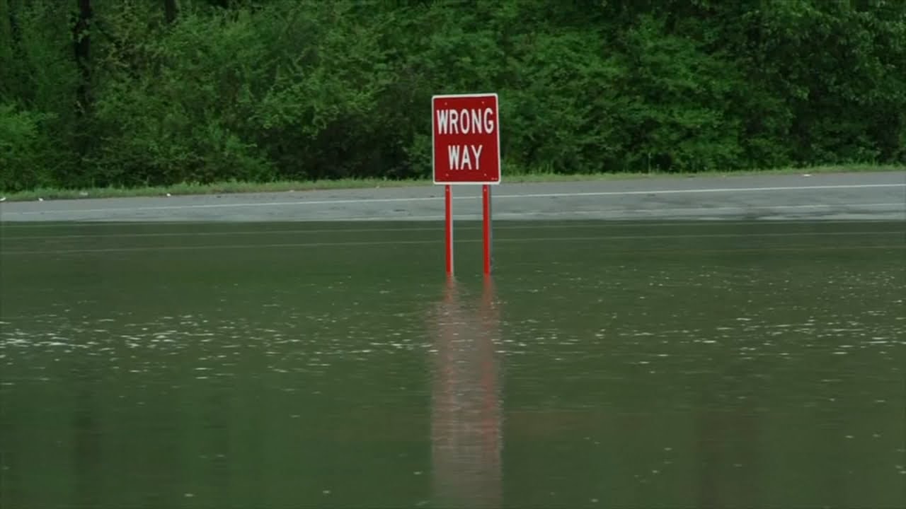 16 dead in flooding and tornadoes as storms slash from Texas to Ohio