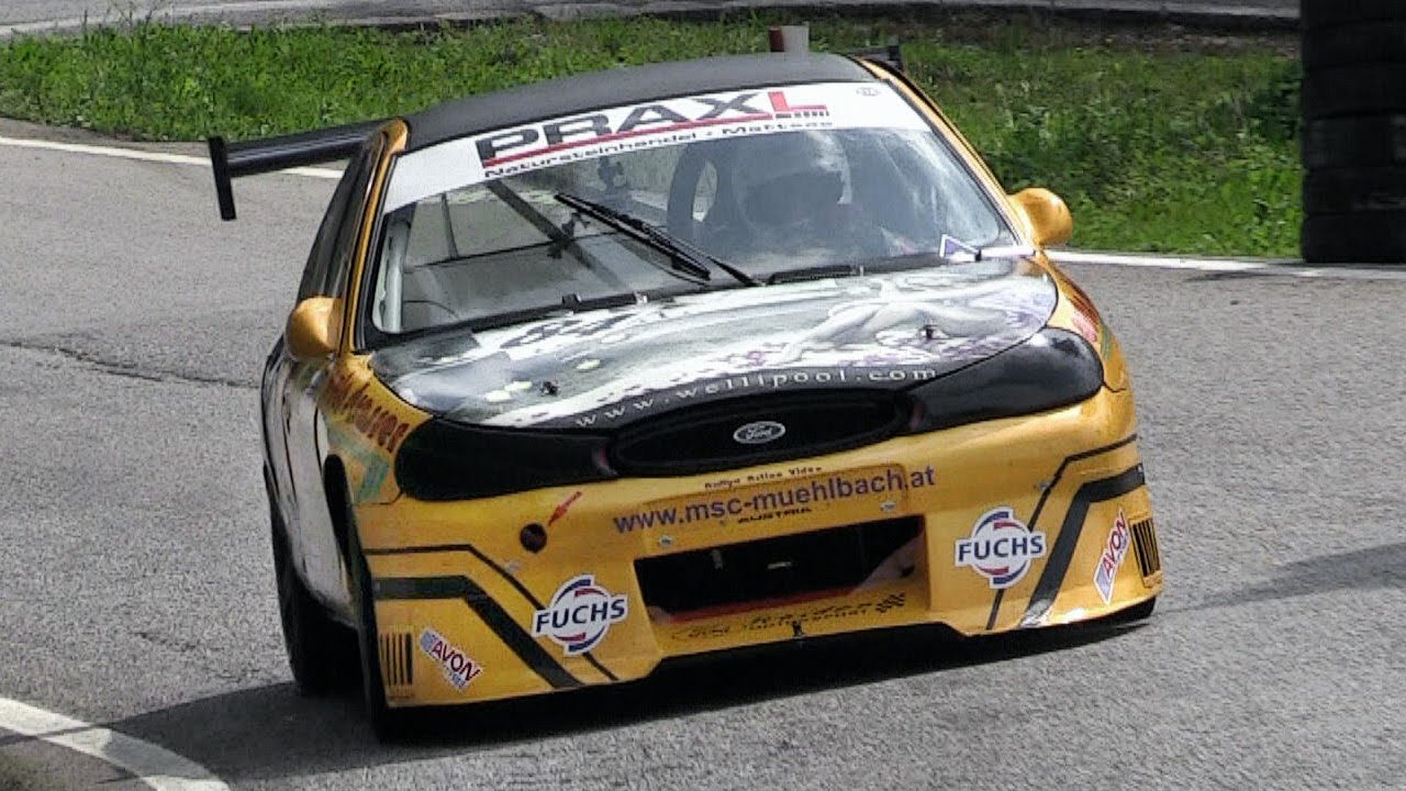 Ford Mondeo STW Great V6 Sound On Hillclimb