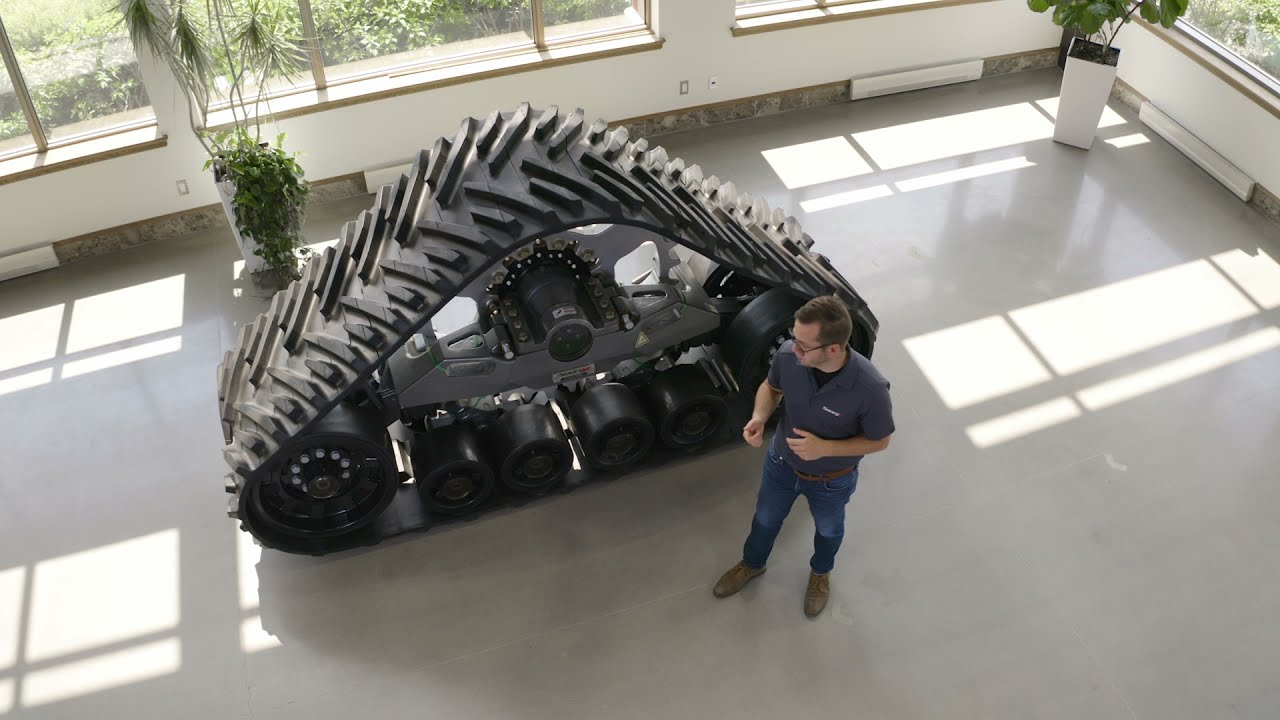 S-TECH 1000X Ag Track System Walkaround