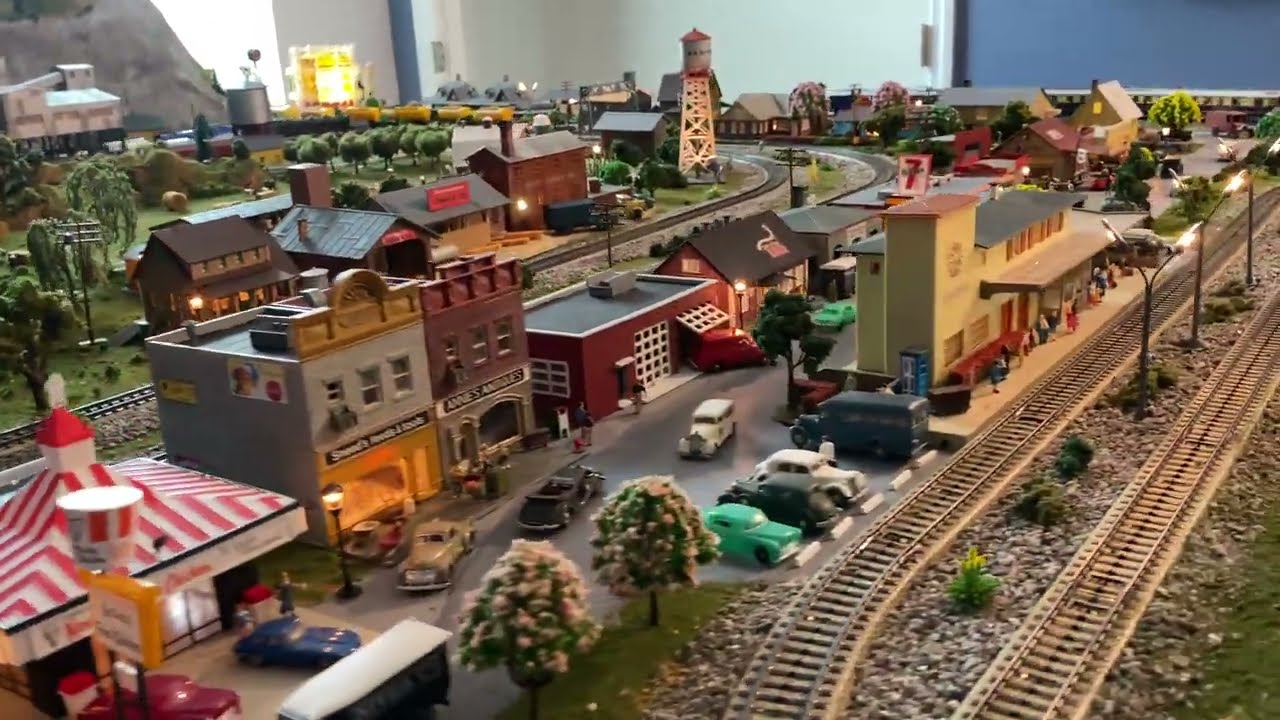 New märklin ho rheingold set