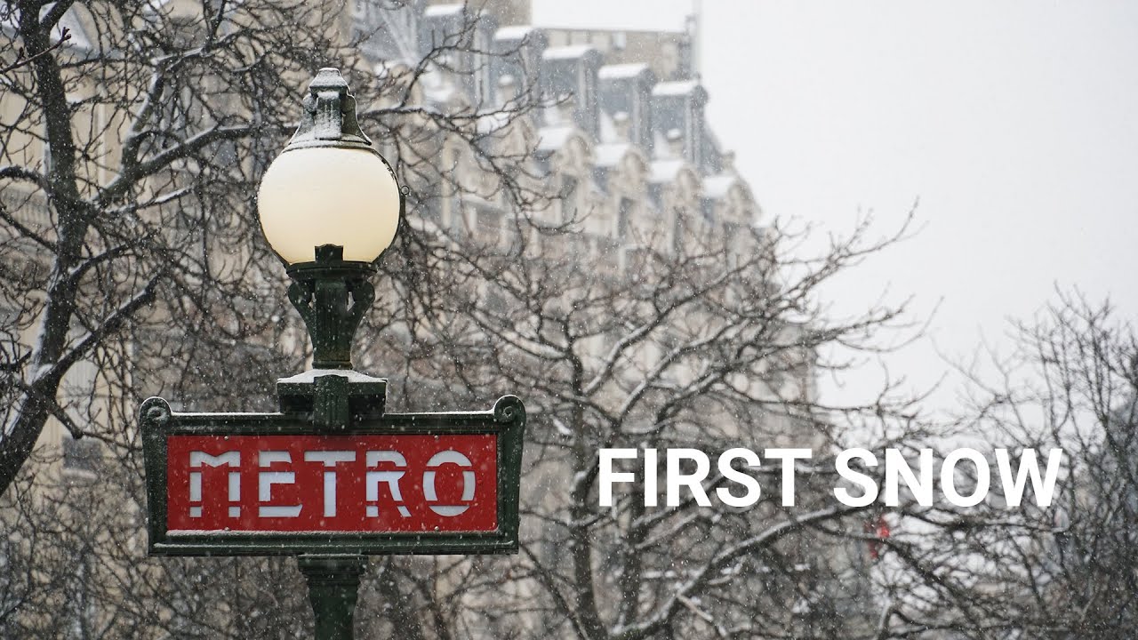 First Snowfall in Paris 2021