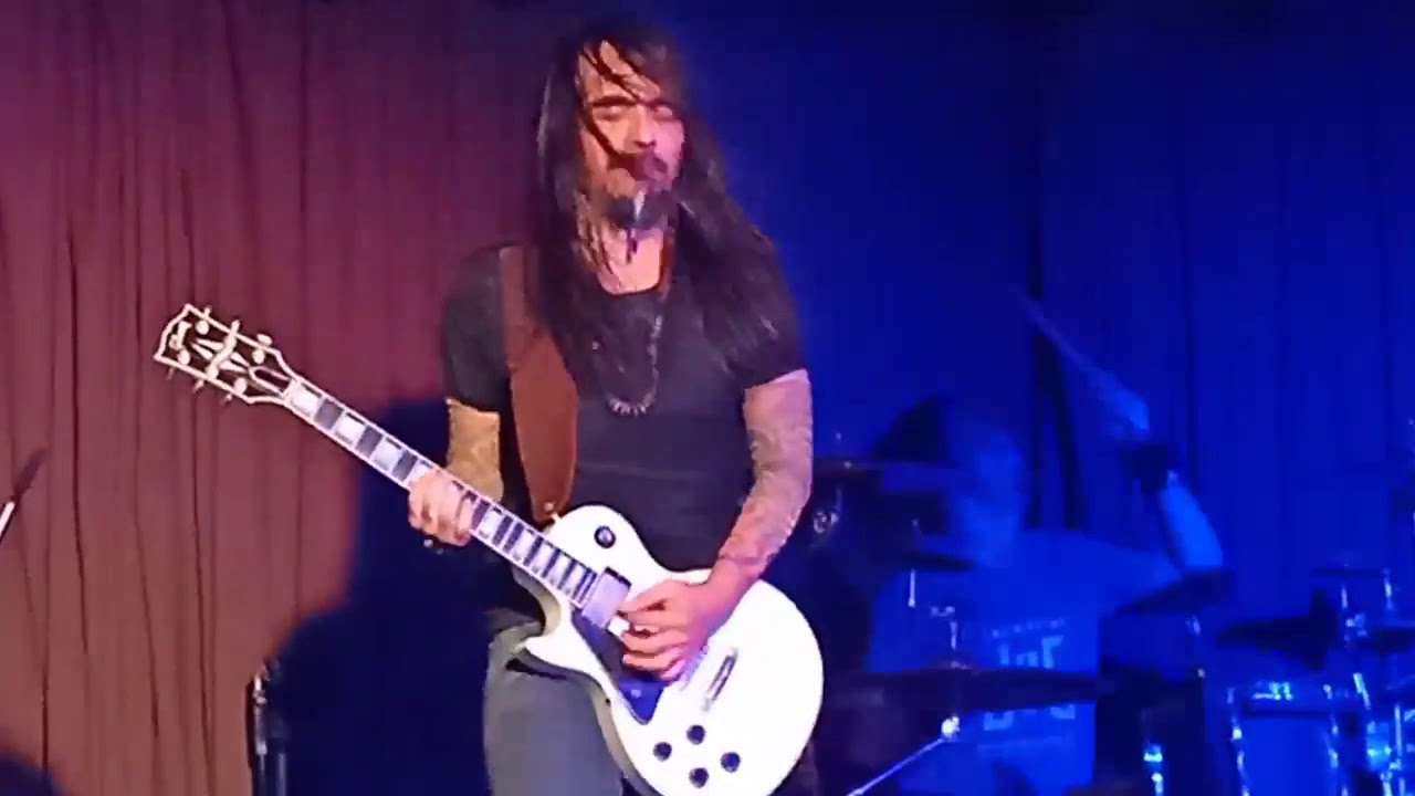 jo branko ( joe wings /ex-wings) - sejati live hard rock cafe kuala lumpur #joewings #jobranko #live