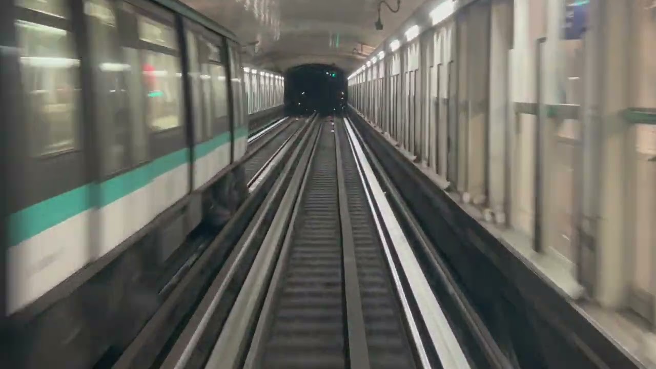 Ratp Ligne 4 Barbes Rochechouart   Porte de Clignancourt