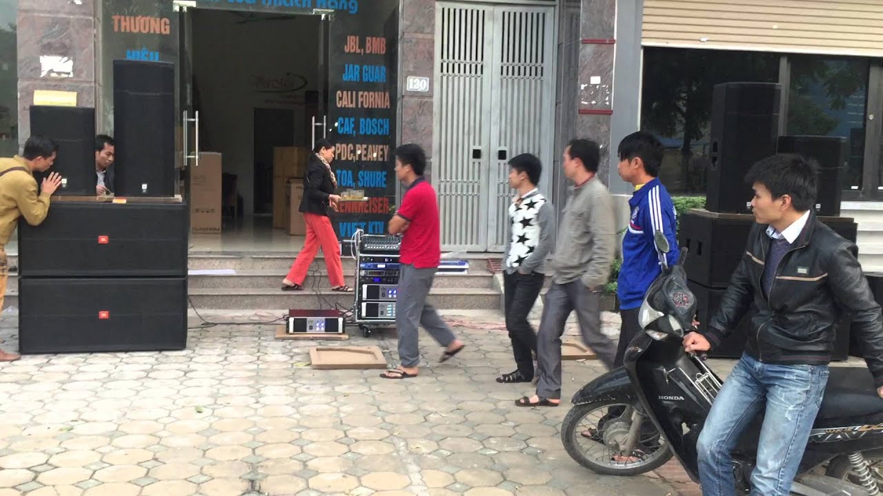 D&agrave;n &acirc;m thanh nhạc sống tại Việt Mới Audio