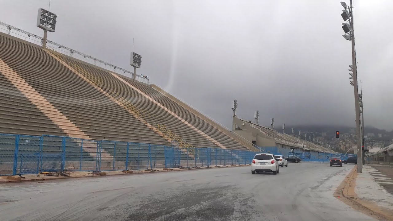 Driving Rio de Janeiro - Brasil : Sambódromo da Marquês da Sapucaí (Carnaval) até Arcos da Lapa