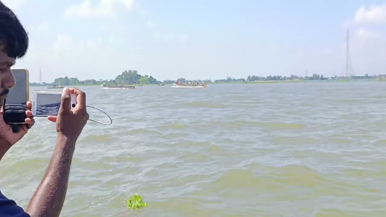 নৌকা বাইচ জগতের শ্রেষ্ঠ লড়াই নিউ শারীরভিটা এক্সপ্রেস বনাম শেরে বাংলা ভিটাপাড়া প্রামানিক 