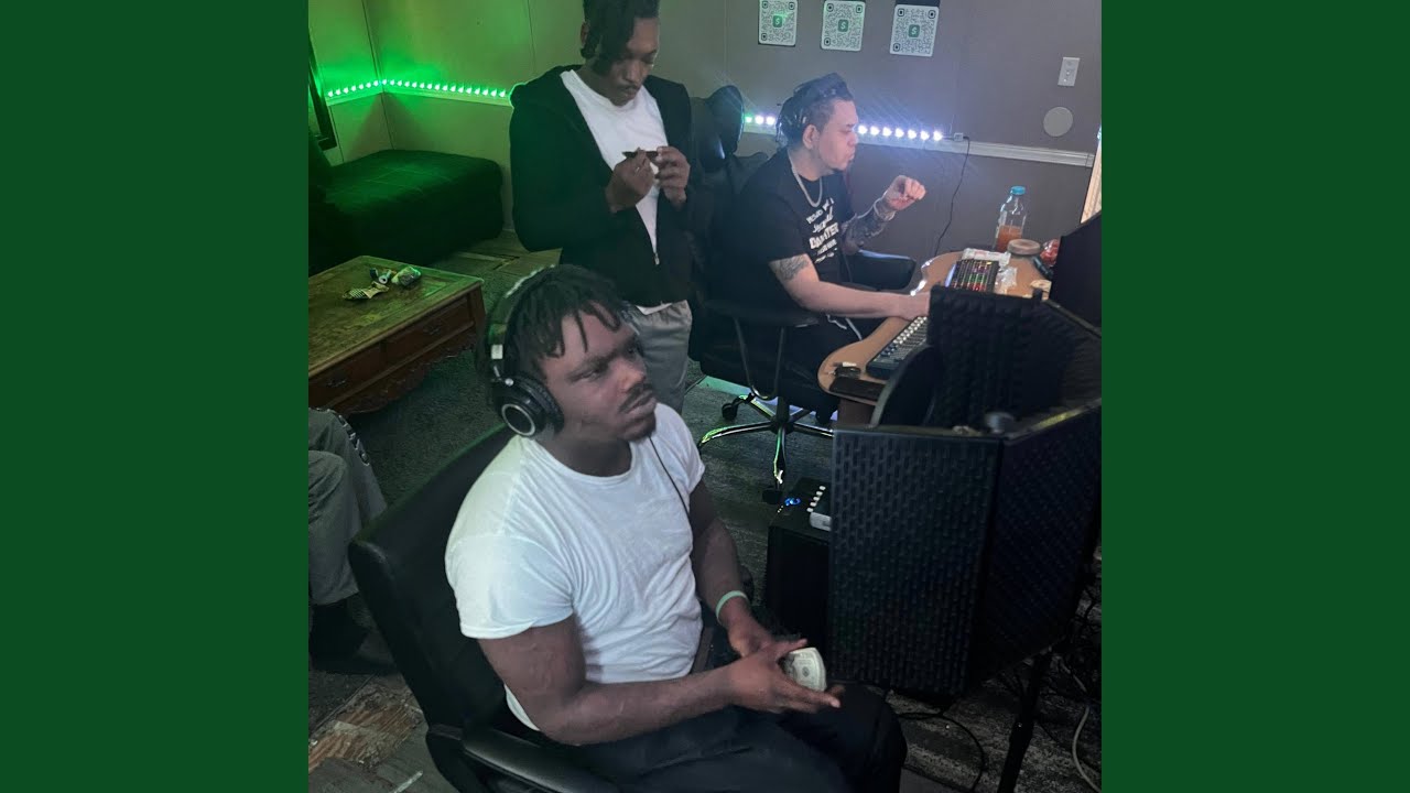 Cold shoulders (feat. Li38, Lizay & Flameboyfoxx)
