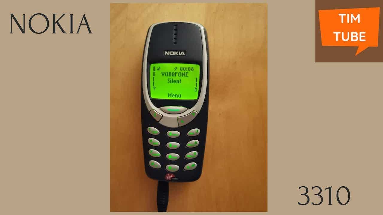 Let's Look At The Nokia 3310!