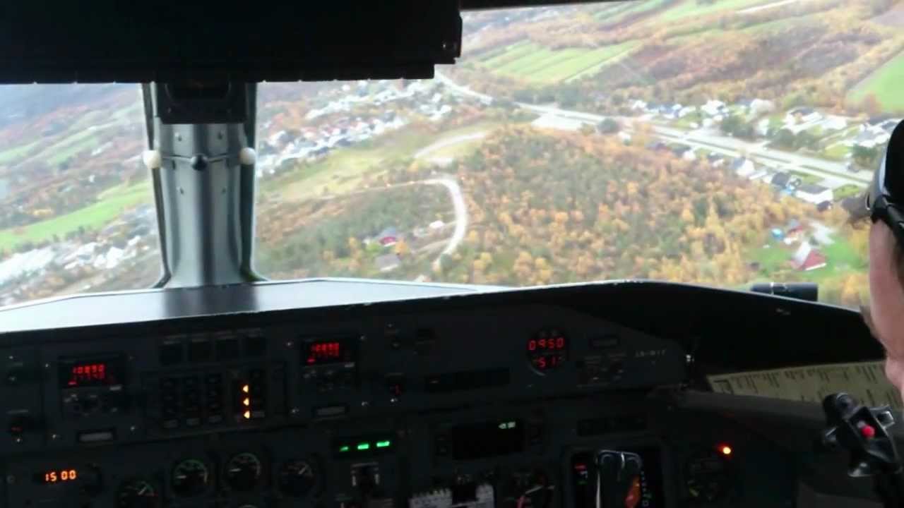 Widerøe Dash 8-103 LN-WIF, Landing in Alta/ENAT/ALF With Circle to Land rwy 29 from the Cockpit