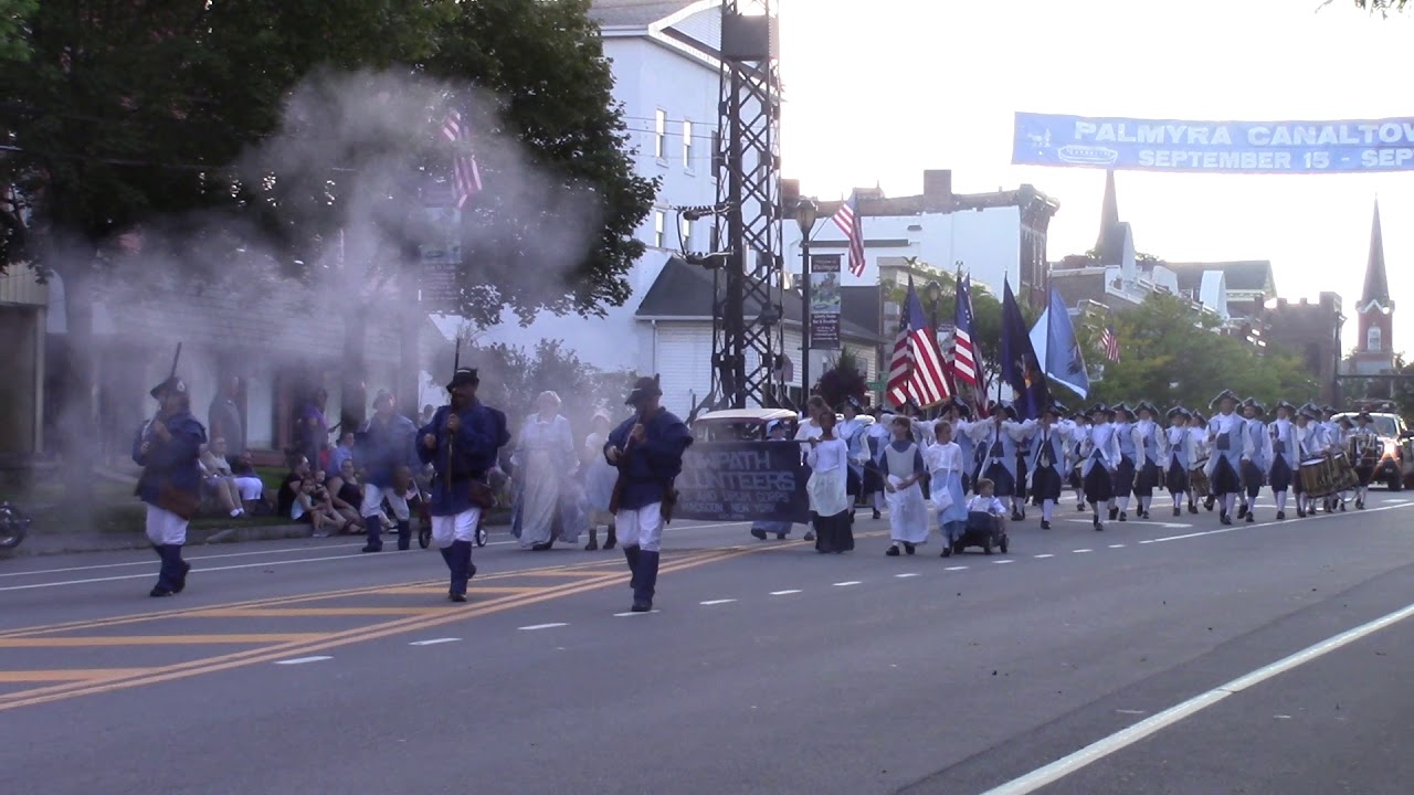 Towpath volunteers fife and drum in the palmyra canal town days parade 2018