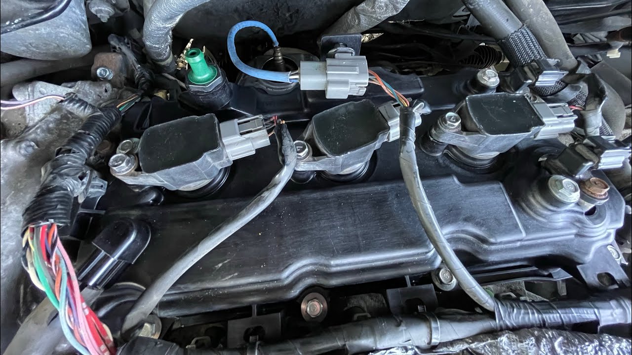 Nissan Rear Valve Cover Replacement