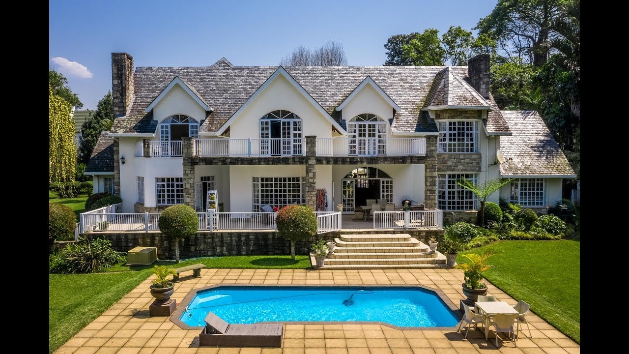 5 Bedroom House for Sale in Kloof