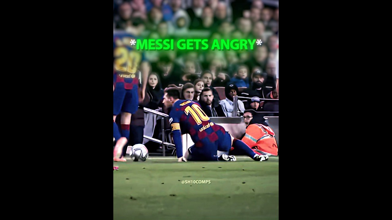 Messi Teaches Moreno How To Respect 😈