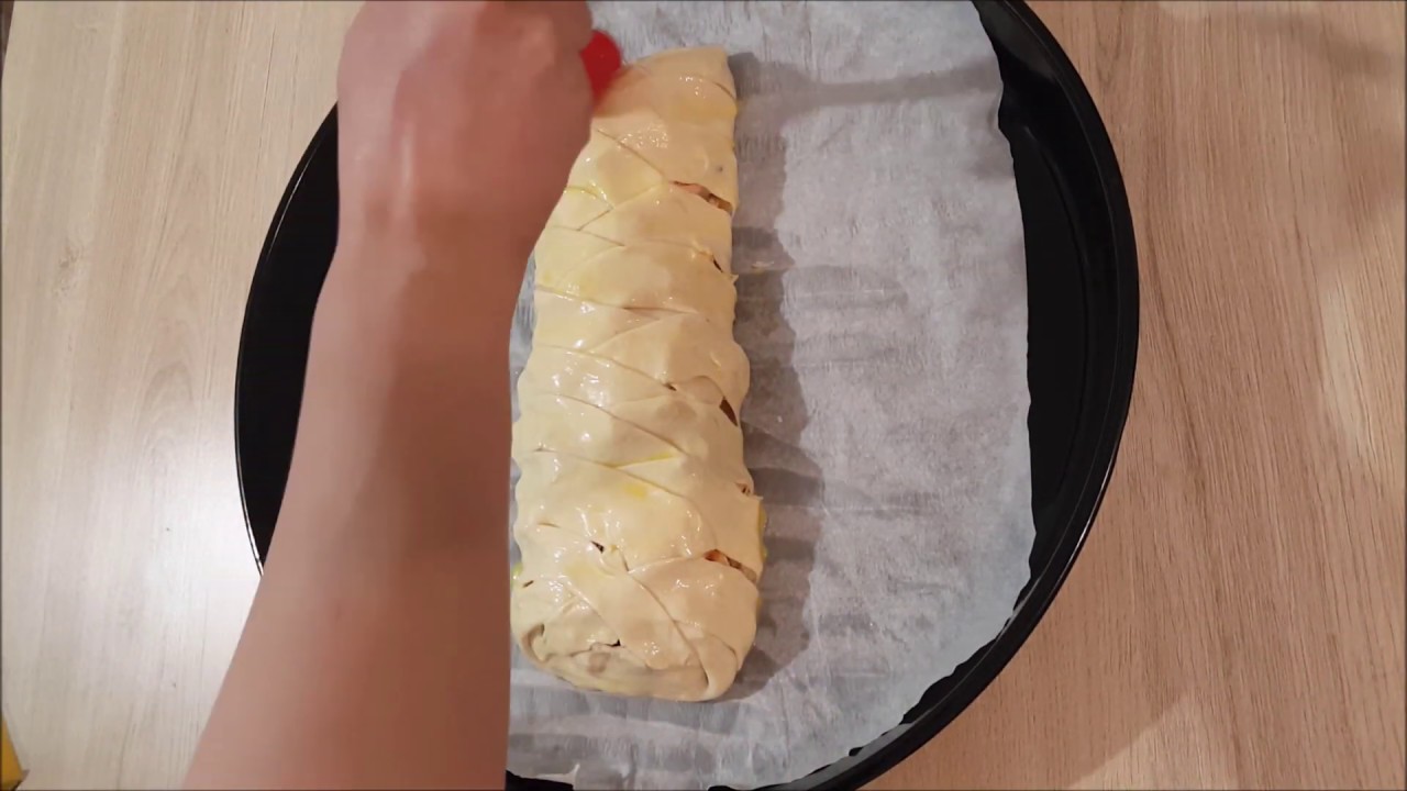 Feuilletée tressée au saumon et poireaux