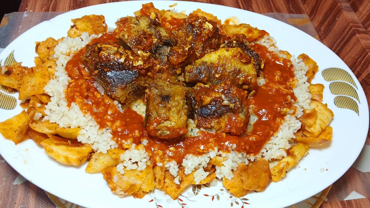 الفتة المصرية بالخل والثوم على أصولها 🧄🔥 الراعي الرسمي في اول يوم العيد😍🎉  وصفات عيد الأضحى 🐑🍚