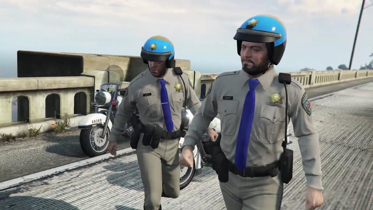 Grand Theft Auto V Cop Michael, Trevor Philips and Franklin Clinton
