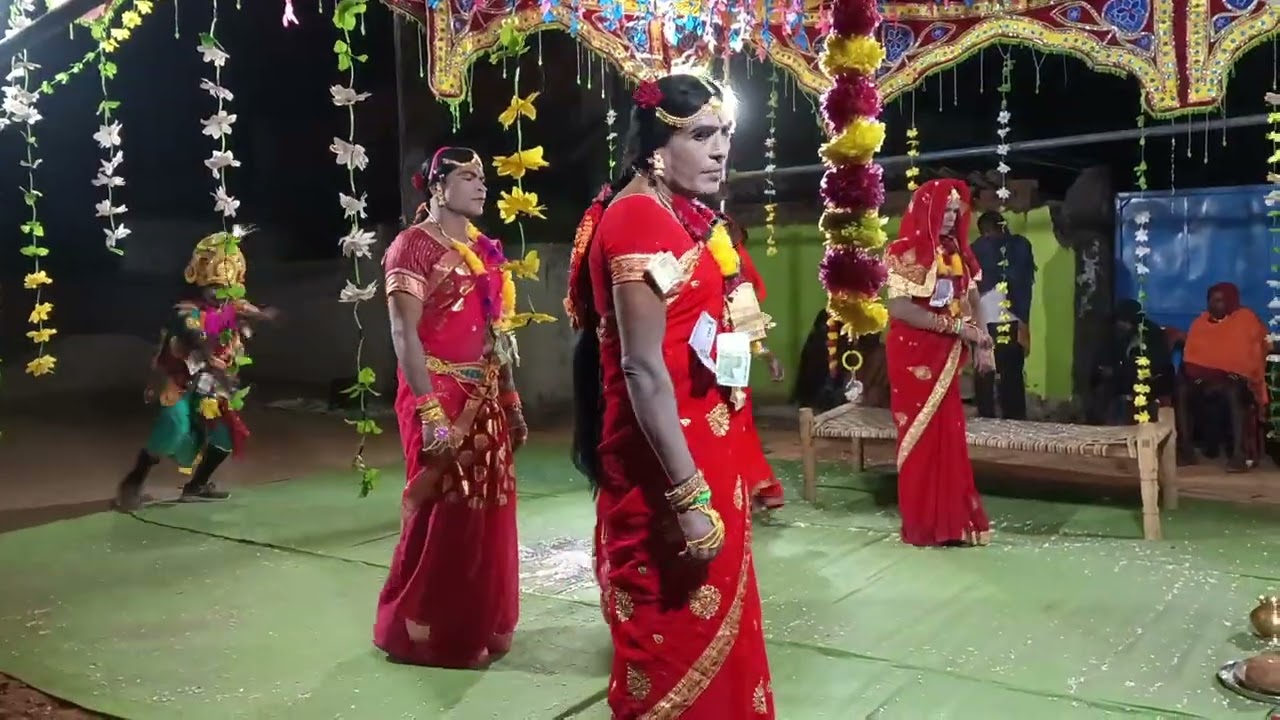 Sagunbhadi khichakbadhak kichak.. &.. Nagranari