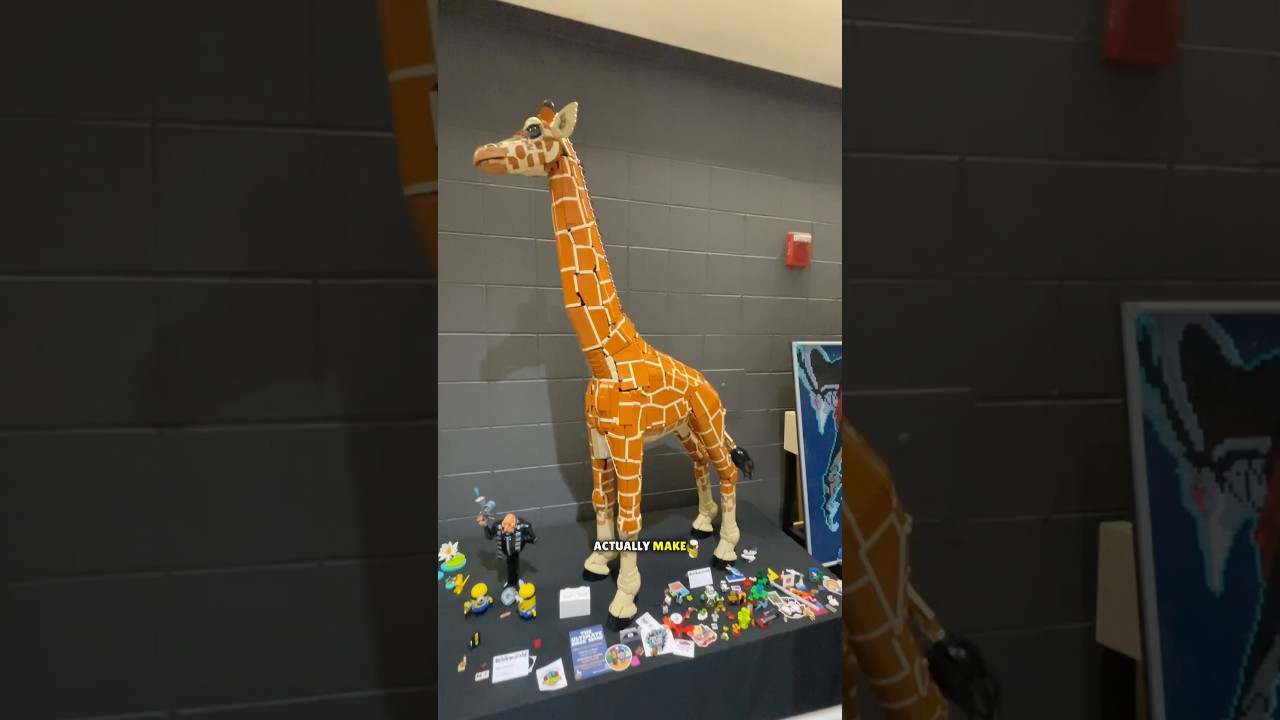 Огромный жираф LEGO от BrickWorld! 