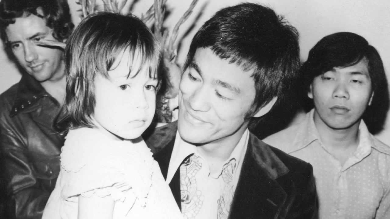Bruce Lee 'Be Like Water' - A Tribute (40 Year Anniversary)
