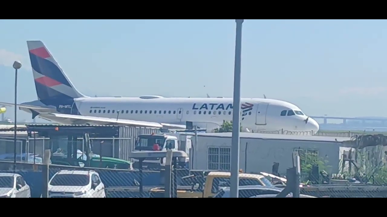 @jato 2×azul 2×latam  azul decolando latam gol mono motor 2×helecoptero azul aproximando pra pouso