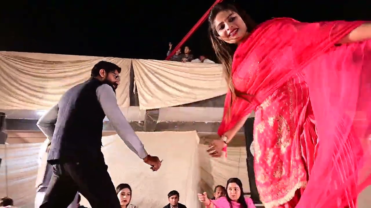 12/02/2025  Live Dance on Ghumade Herohode pe ( Morna Sec-35 Noida)