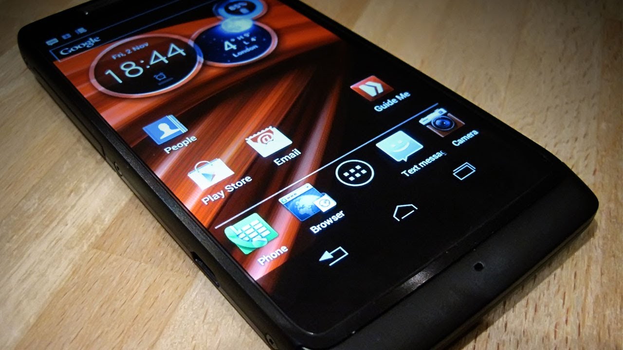 Motorola's Pure Android Smartphone and Microsoft's Smartwatch